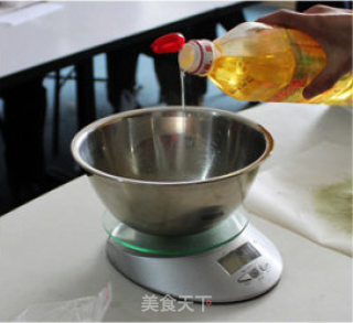 [香兰世家]双色蛋糕卷 其实很简单的做法步骤：1