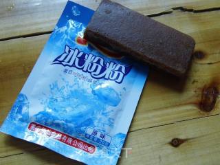 红糖冰粉的做法步骤：1