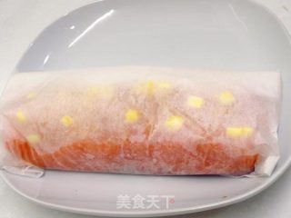 香蒜奶油鲑鱼《纸包鱼片4 》的做法步骤：5