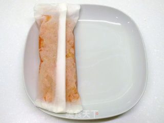 蒜蓉油膏鲑鱼《纸包鱼片 6》的做法步骤：4