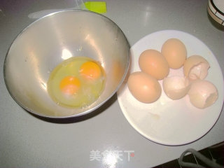 蛋饺的做法步骤：1