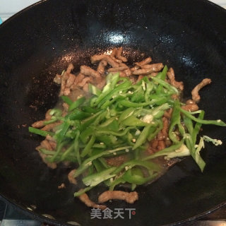 尖椒肉丝的做法步骤：8
