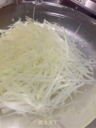 凉拌土豆丝的做法步骤：6