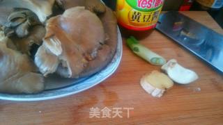 酱香蘑菇的做法步骤：1