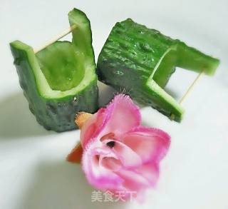 黄瓜木桶（菜品雕刻）的做法步骤：9
