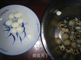 虎皮鹌鹑蛋的做法步骤：2