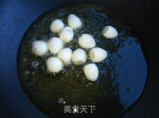 虎皮鹌鹑蛋的做法步骤：3