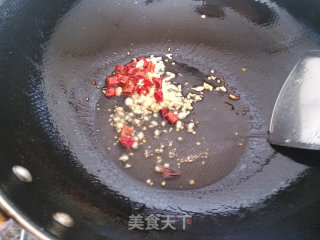 炝炒蒜蓉菠菜的做法步骤：6
