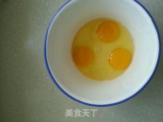 基础蛋糕的做法步骤：1