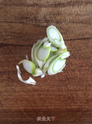 白菜木耳炒肉片的做法步骤：3