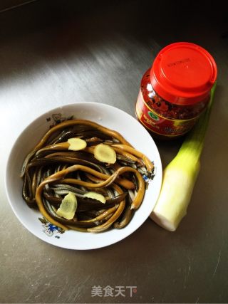 茭白炒鳝丝的做法步骤：1
