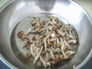 墨鱼干排骨汤的做法步骤：5