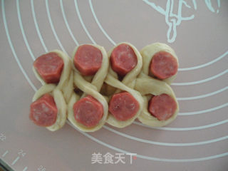 野葱香肠面包的做法步骤：10
