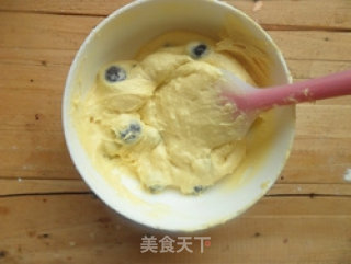 蓝莓马芬的做法步骤：8