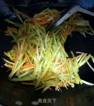 蒜蓉莴笋丝的做法步骤：5