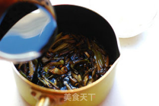 地方特色美食：上海本邦葱油面的做法步骤：4