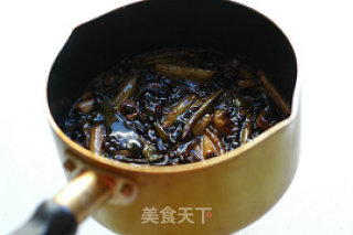 地方特色美食：上海本邦葱油面的做法步骤：5
