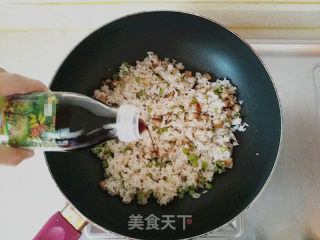 酱油火腩炒饭的做法步骤：6