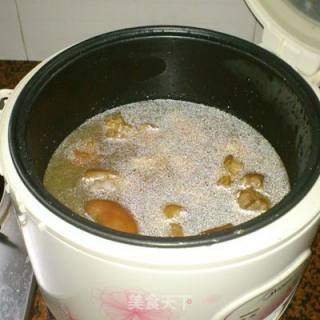 猪手焖黄豆的做法步骤：6