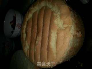 芭比娃娃生日蛋糕的做法步骤：1