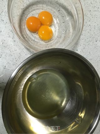 奶油草莓蛋糕的做法步骤：1