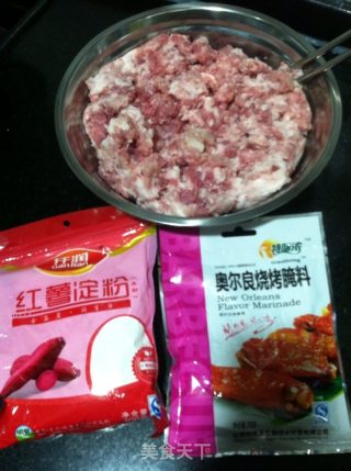 自制奥尔良香肠的做法步骤：4