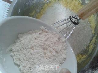 椰丝球的做法步骤：8