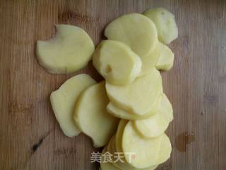 香煎土豆片的做法步骤：1