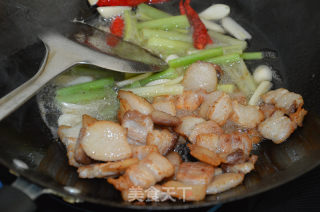 花菜炒肉的做法步骤：4
