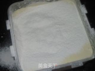 杏仁海绵蛋糕的做法步骤：3