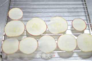 代替薯片的好零食--烤苹果片的做法步骤：2
