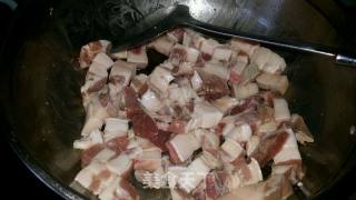 红烧肉炖藕的做法步骤：2