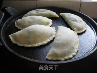 韭菜盒子的做法步骤：16