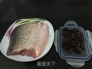 乌榄角蒸鱼腩的做法步骤：1