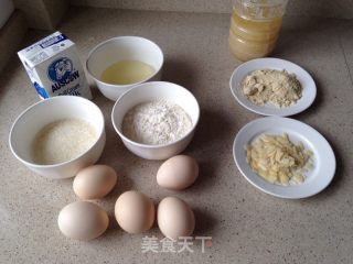 【杏仁蜂蜜戚风蛋糕】的做法步骤：1