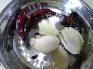 麻辣鸡爪的做法步骤：3