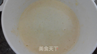春天枝芽上的味道——炸香椿的做法步骤：2