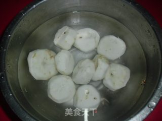 马蹄玉米炖排骨的做法步骤：4