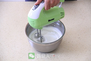 告别气疯拥抱戚风完胜君之的做法步骤：10