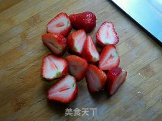 草莓慕斯提拉米苏的做法步骤：3