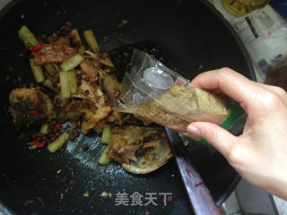 蔬炒风干鱼的做法步骤：10