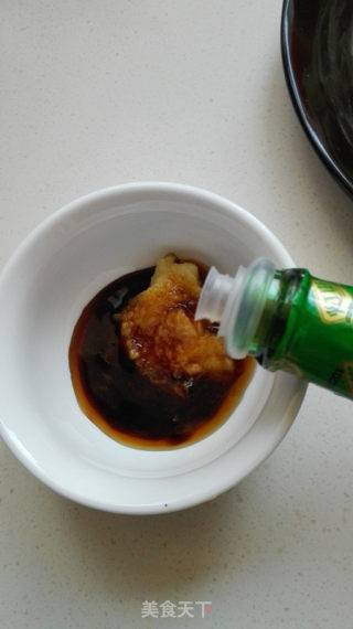 海蜇头拌黄瓜的做法步骤：5