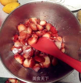 手工草莓酱的做法步骤：3