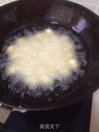 豆腐丸子的做法步骤：3