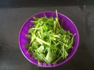 芹菜拌木耳的做法步骤：3