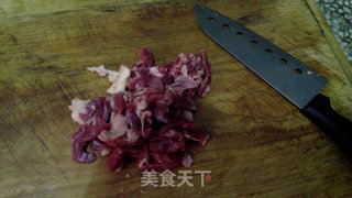 辣白菜牛肉的做法步骤：1