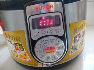 荸荠红枣粥的做法步骤：4