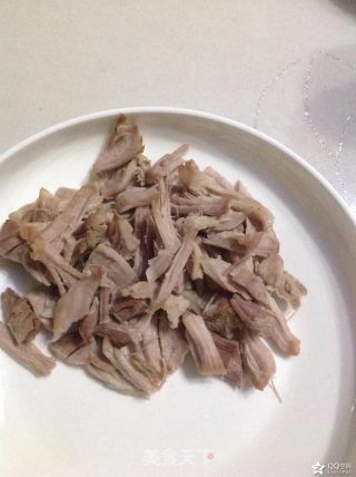 宝宝肉松的做法步骤：1