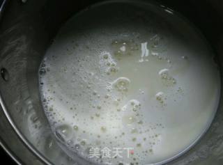 早餐最佳饮品--豆浆的做法步骤：3