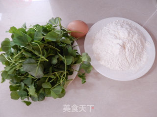 苜蓿鸡蛋饼的做法步骤：1